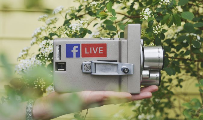 Facebook: sottotitoli per i video in diretta