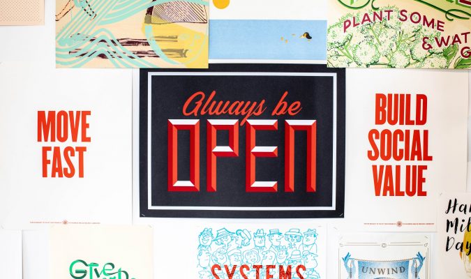 Sign "always be open"